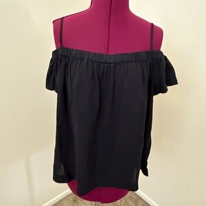 Cloth & Stone Elegant Black Off-Shoulder Top Size L